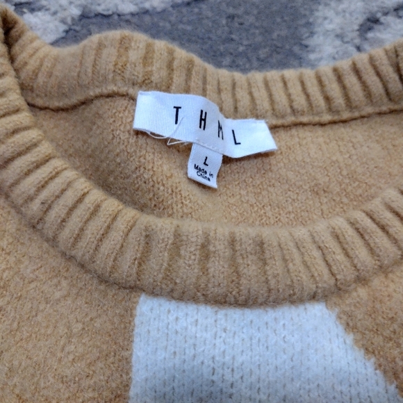 THML lavender and tan star sweater - Picture 2 of 4